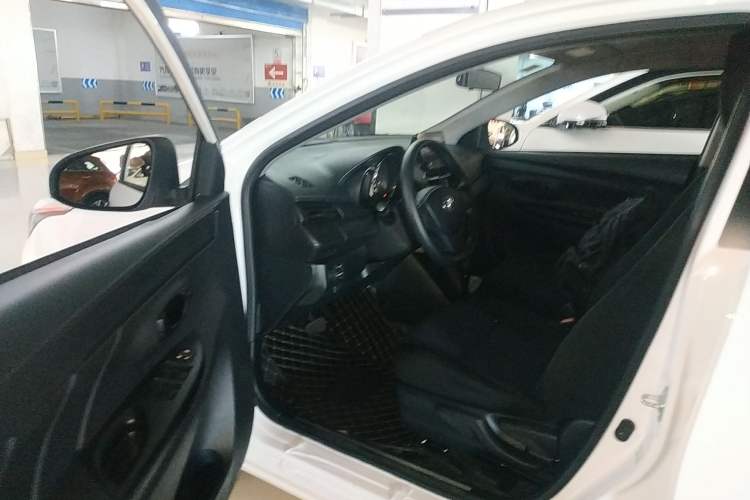 Used Toyota YARiS L Zhi Xiang 2020 1.5L CVT Leading Edition Driver Seat