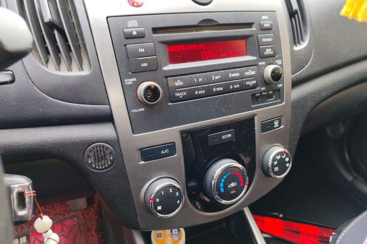 Used Kia Forte 2011 1.6L MT GL