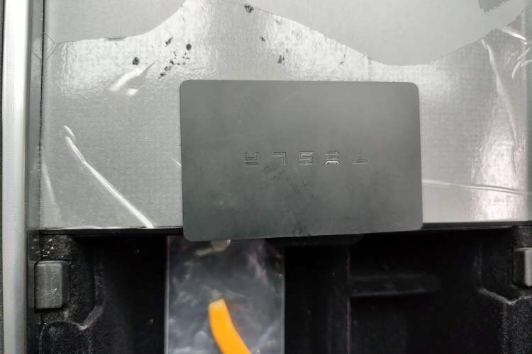 Used Tesla Model Y 2021 Long-Range All-Wheel-Drive Version