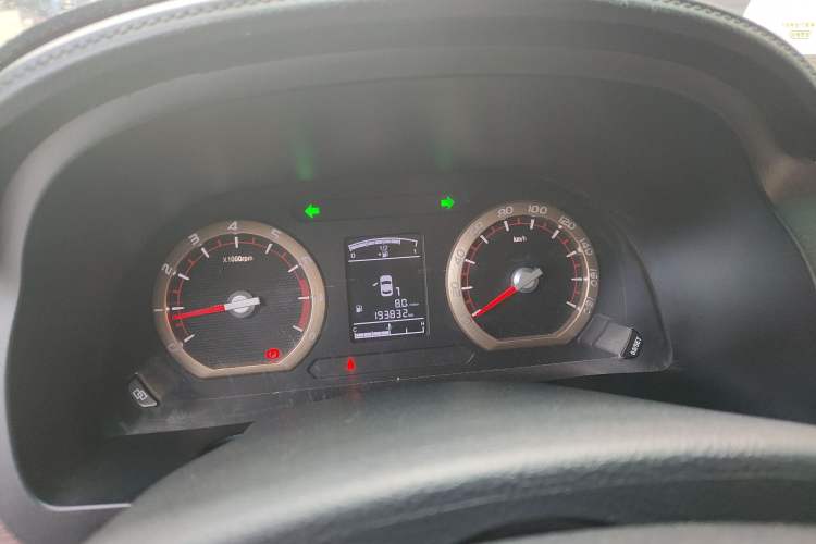 Used FORTHING Lingzhi 2018 M5L 1.6L 7-Seater Luxury Model