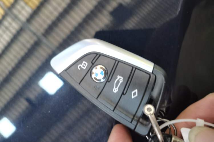Used BMW iX3 2022 Leading Model Vehicle Key