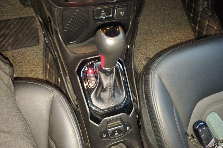 Used Jeep Renegade 2019 220T Automatic Night Eagle Edition