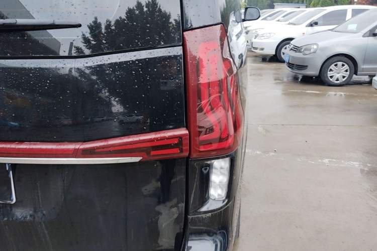 Used FORTHING M7 2021 1.8T Manual Luxury Model