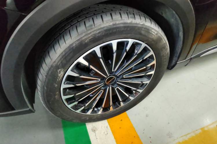 Used EXEED Stellar C-DM 2024 1.5T Long-Range Pro
