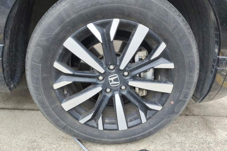 Used Honda Breeze 2021 Rui Hybrid 2.0L 2WD Rui Luxury Edition Right Front Wheel Hub