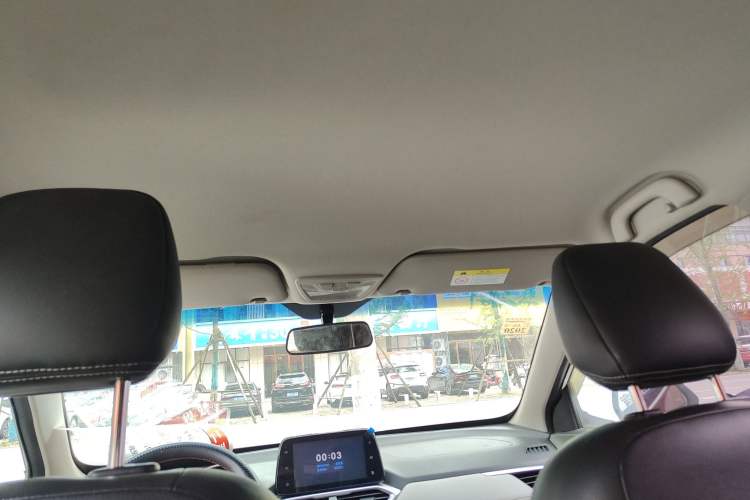 Used Baojun 510 2017 1.5L Manual Fashion Model Headliner