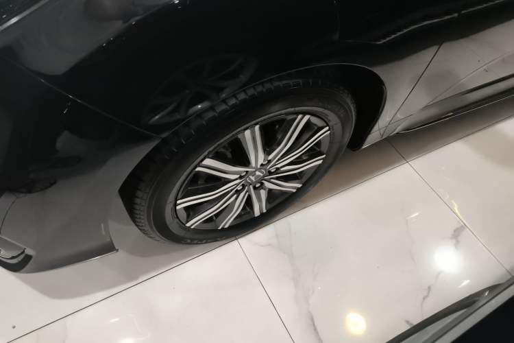 Used Honda Odyssey 2024 2.0L eHEV Sharp & Smart Edition