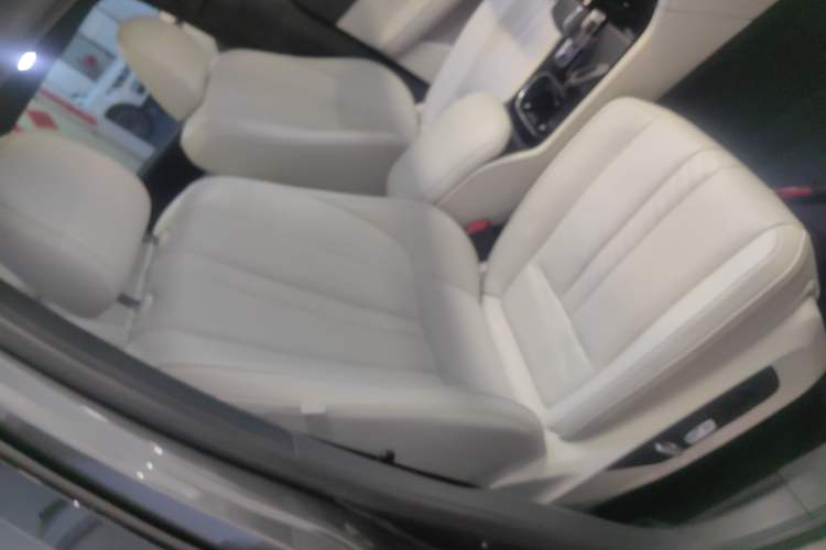 Used Li Auto ONE 2020 Extended-Range 6-Seater Version
