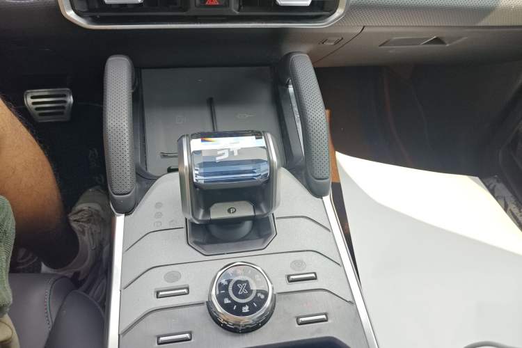 Used JETOUR Traveler 2023 2.0T Four-Wheel Drive Conqueror