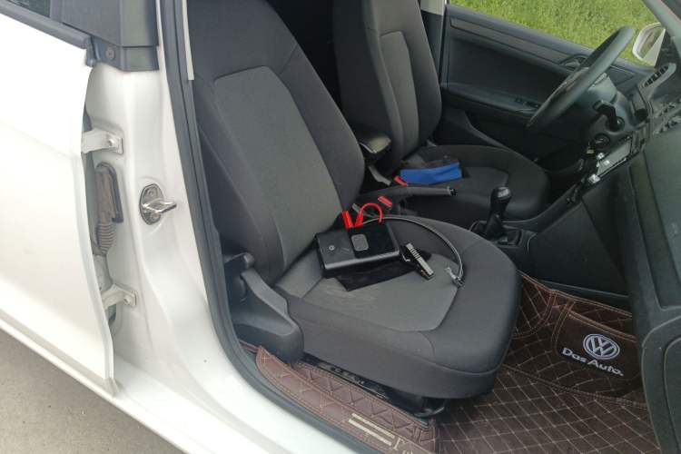 Used Volkswagen Jetta 2015 1.6L Manual Fashion Edition