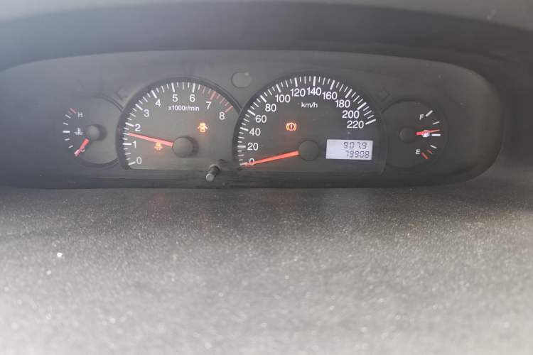 Used Geely Auto Diamond 2013 1.5L Manual Entry-Level Model Instrument Cluster