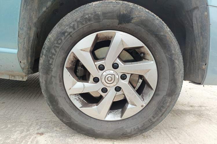 Used Great Wall King Kong Poer 2022 2.0T Manual Gasoline Two-Wheel Drive Navigation Version with Long Bed – GW4C20B Right Front Wheel Hub