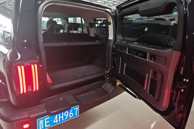 Used Tank 300 2021 City Edition 2.0T—Truly Stylish