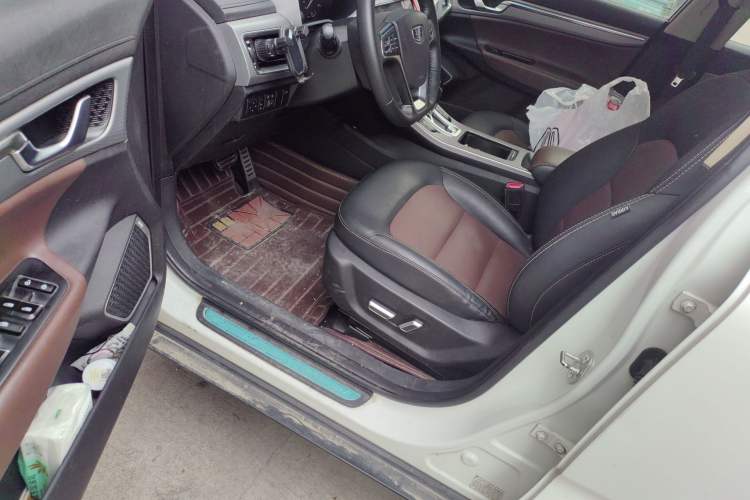 Used Geely Auto Emgrand GS 2018 Lingchao Edition 1.4T Automatic ZhenShang Smart Connectivity Model