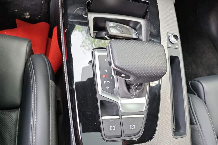 Used Audi Q5L 2024 45 TFSI Luxury Dynamic Model
