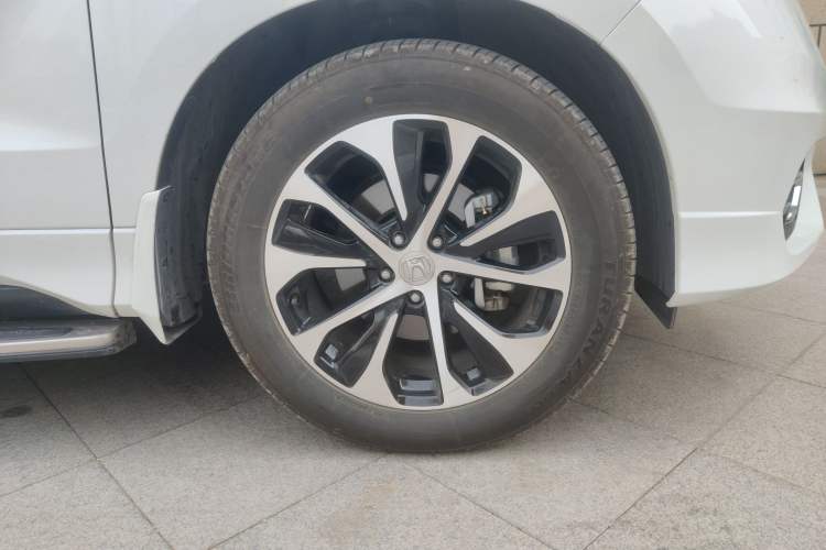 Used Honda Avancier 2017 240TURBO Two-Wheel Drive Comfort Version Right Front Wheel Hub