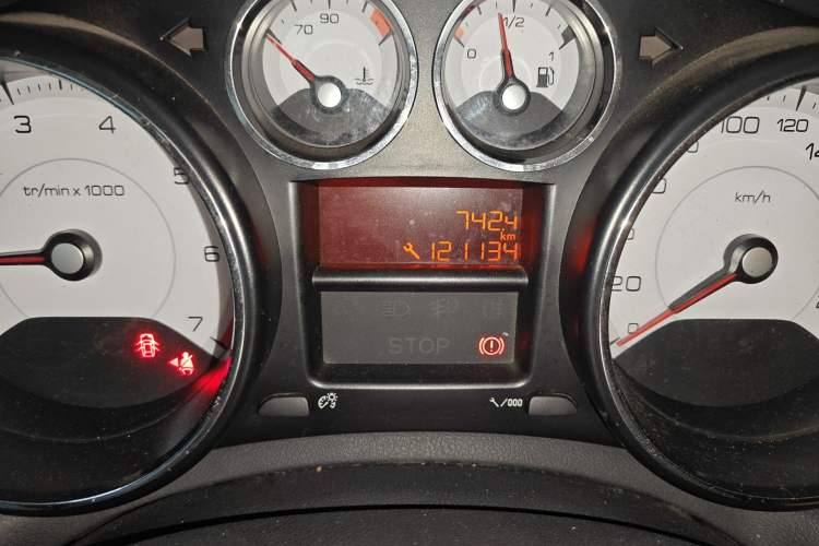 Used Peugeot 308 2013 1.6L Manual YouShang Model