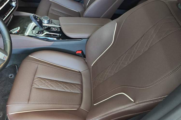 Used BMW 5 Series 2022 Restyled 525Li M Sport Package