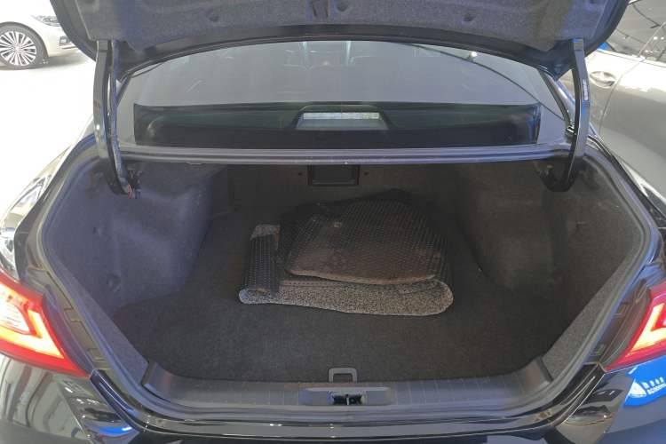 Used Nissan Teana 2016 Revised Version 2.0L XL Comfort Edition
