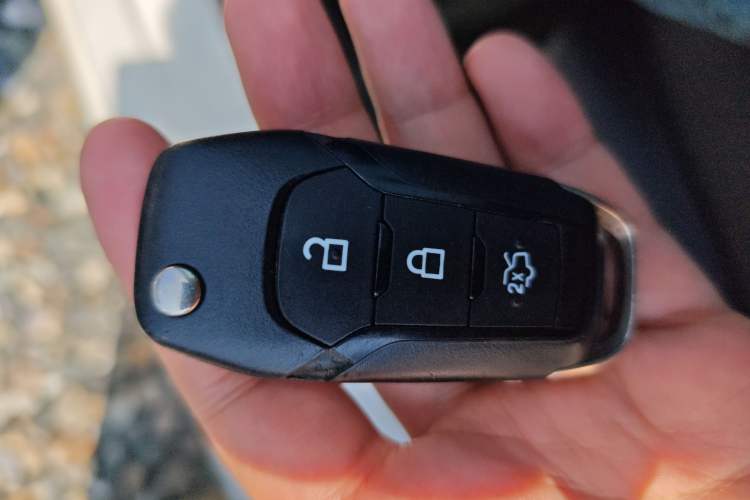 Used Ford Escort 2015 1.5L Automatic Fashion Model