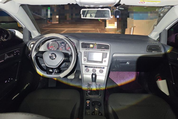 Used Volkswagen Golf 2016 1.6L Automatic Comfort Model
