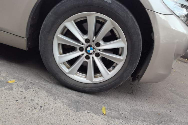 Used BMW 5 Series 2013 520Li Elegant Edition
