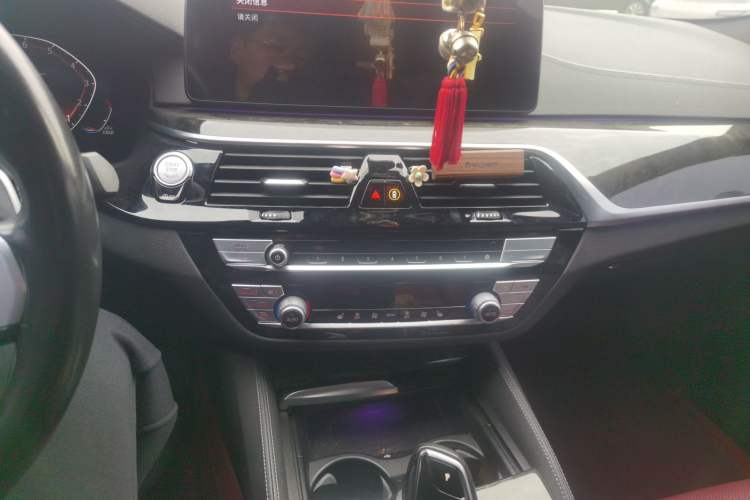 Used BMW 5 Series 2022 Restyled 530Li Leading Edition M Sport Package