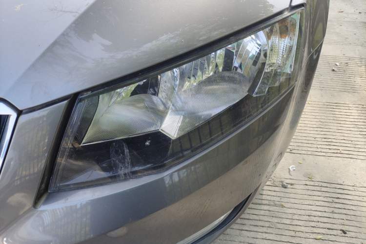 Used Skoda Octavia 2015 1.6L Automatic Yijie Edition Left Front Headlight