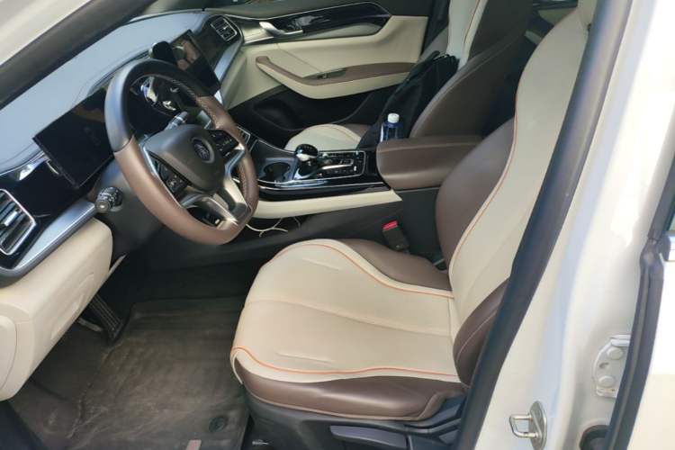 Used BYD Qin PLUS 2024 Honor Edition EV 510KM Leading Model
