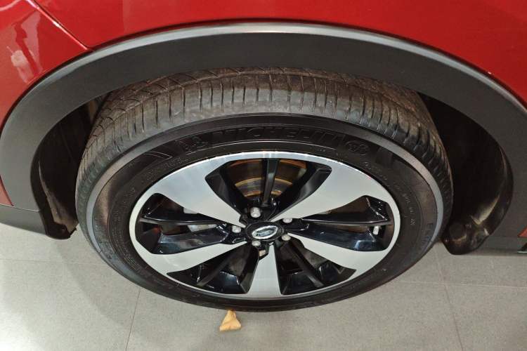 Used GAC Trumpchi GS3 2017 200T Automatic Luxury Edition Exterior 4