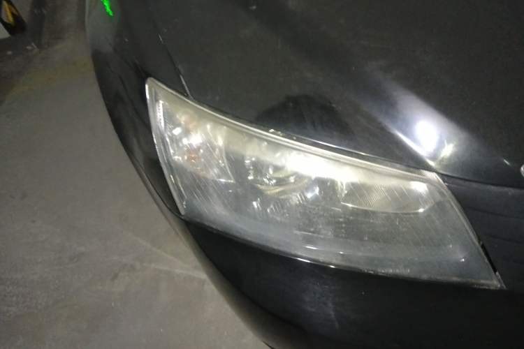 Used Geely Auto Classic Emgrand 2012 Sedan 1.8L CVT Luxury Model
