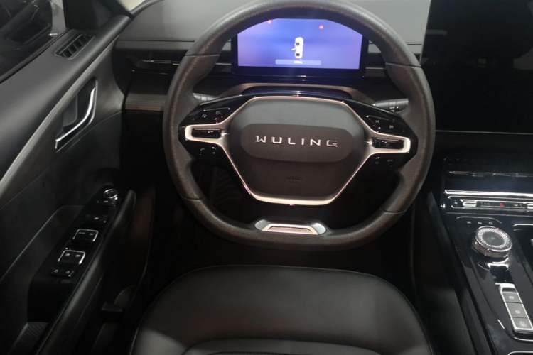 Used Wuling Xingguang 2023 70 Standard Edition
