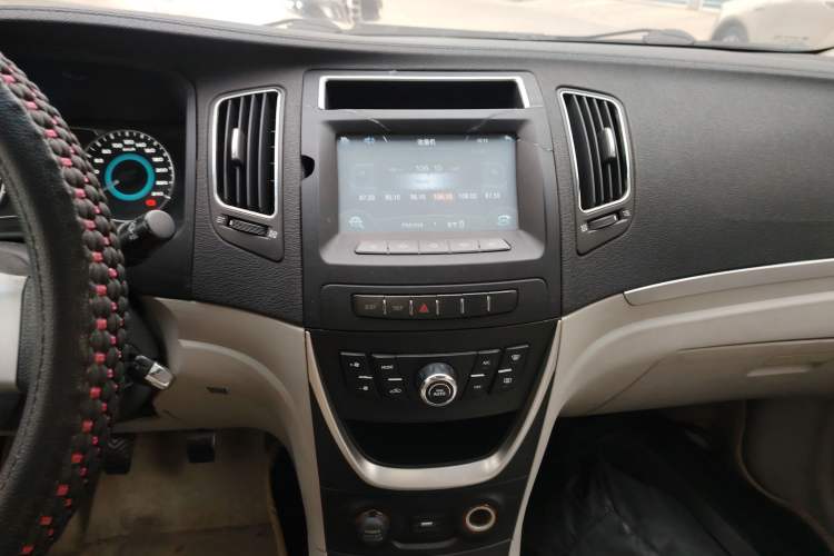 Used Geely Auto Vision 2015 1.3T Manual Luxury Model