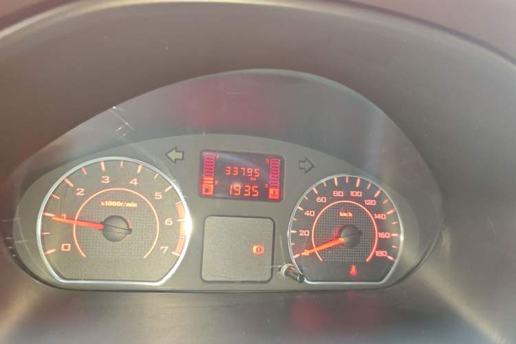 Used Wuling Hongguang V 2022 1.5L Jingqu Edition Electric-Assist LAR
