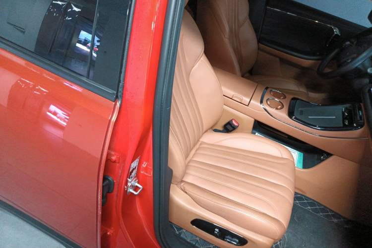 Used AION V 2024 Aion Tyrannosaurus 650 LiDAR Edition