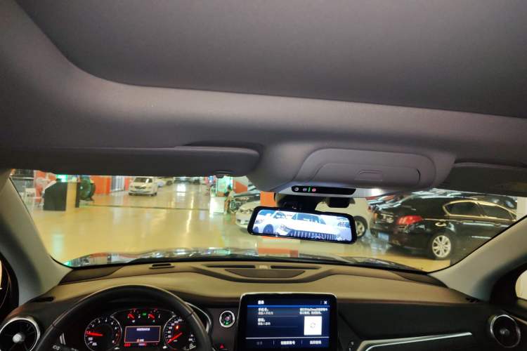 Used Chevrolet Blazer 2020 Redline 650T 7-Seater Ting Edition
