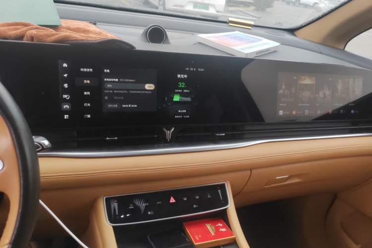 Used VOYAH Dream  Audio And AC Panel