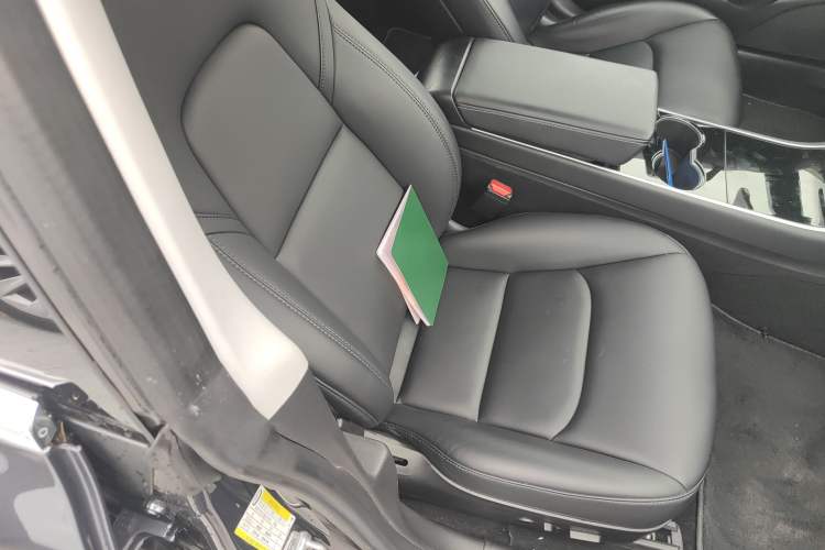 Used Tesla Model 3 2019 Long-Range All-Wheel-Drive Version