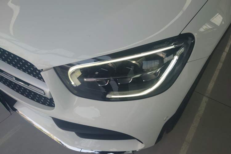 Used Mercedes-Benz GLC 2020 Facelift GLC 300 L 4MATIC Dynamic Edition
