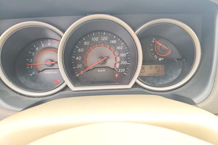 Used Nissan Sylphy 2016 Classic 1.6XE Automatic Leading Edition Instrument Cluster