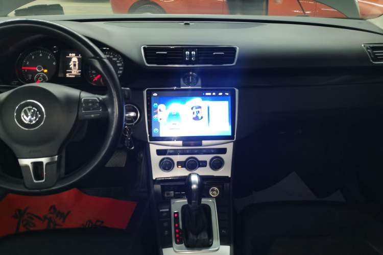 Used Volkswagen Magotan 2013 1.8TSI Luxury Model
