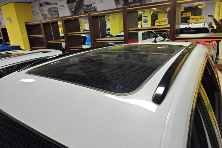 Used CHANGAN CS75 PLUS 2023 3rd Generation 1.5T Automatic Pilot Model
