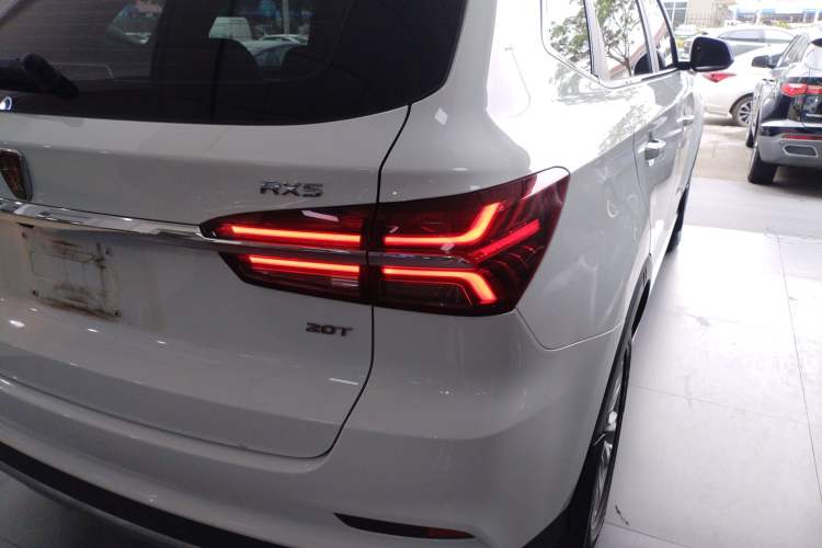 Used Roewe RX5 2016 20T Two-Wheel Drive Automatic Flagship Edition