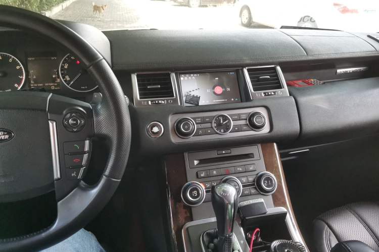 Used Land Rover Range Sport 2010 5.0 NA V8 HSE