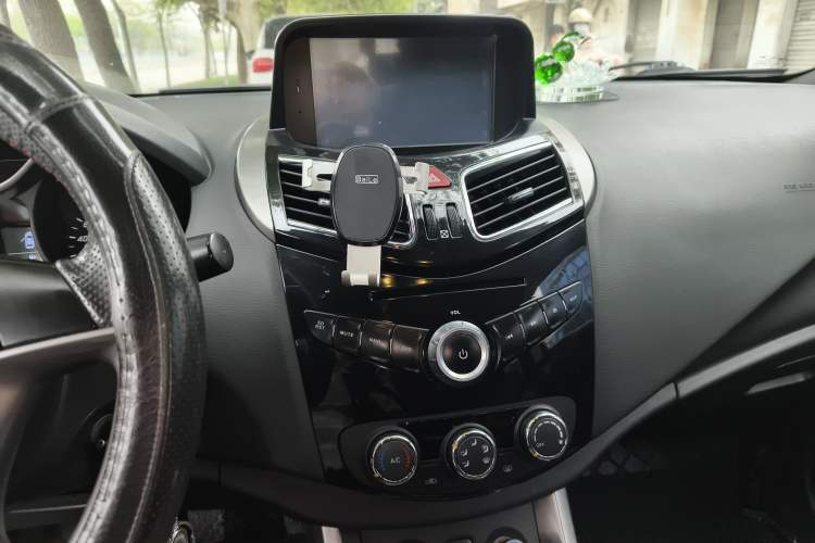 Used Haima S5 2015 1.6L Manual Luxury Model with Sunroof