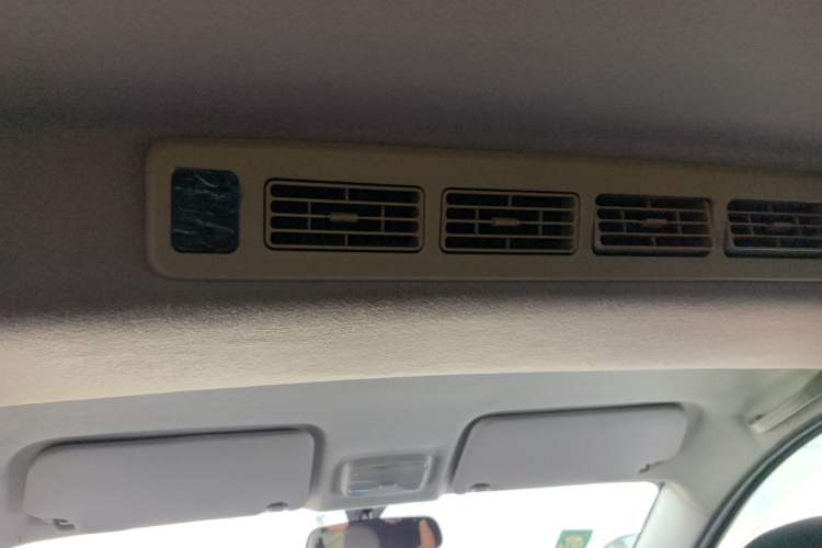 Used Dongfeng Fengon 330 2014 1.5L Manual Utility Version DK15