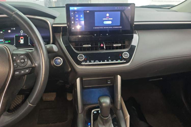 Used Toyota FRONTLANDER 2023 2.0L Smart Electric Hybrid Dual-Engine Deluxe Version
