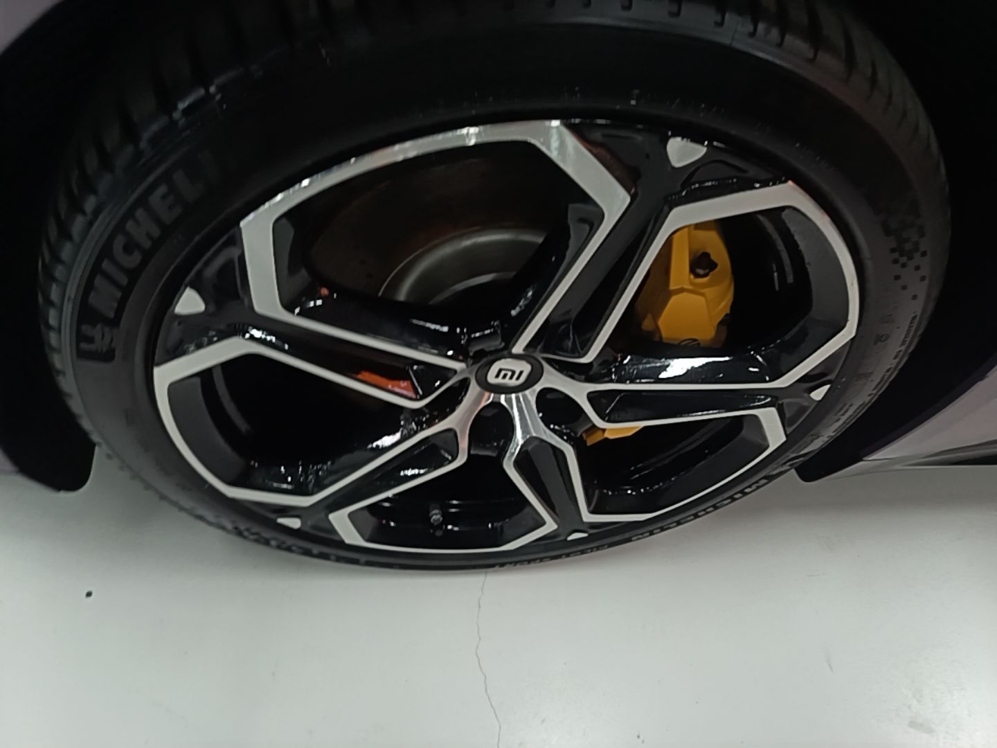 Xiaomi Auto SU7 2024 Four-Wheel Drive Ultra-Long Range Advanced Intelligent Driving Max Edition — снимка 10