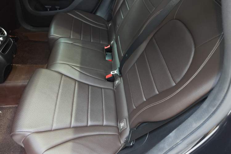 Used Mercedes-Benz GLC 2020 GLC 260 L 4MATIC Luxury Model
