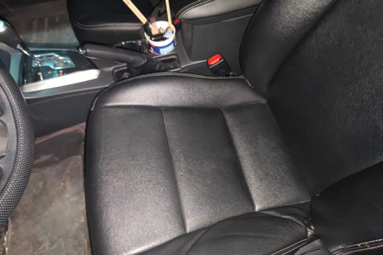 Used Toyota Corolla 2014 1.6L CVT GL-i Left Front Seat